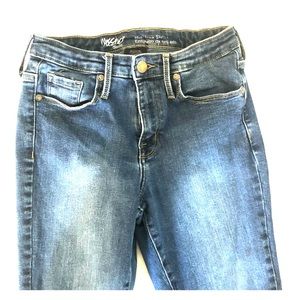 Mossimo jeans size 4/27